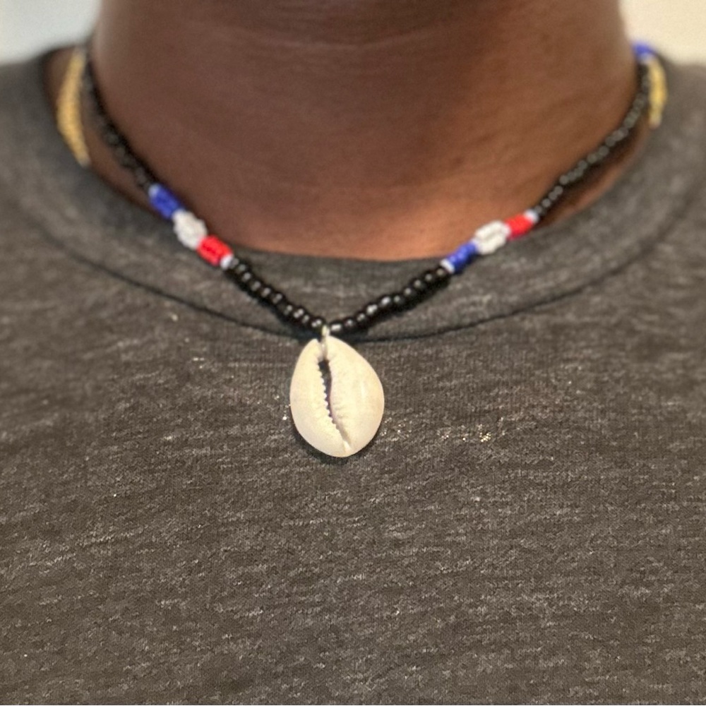 💯 Authentic West African beaded 🇺🇸 Necklace from Benin